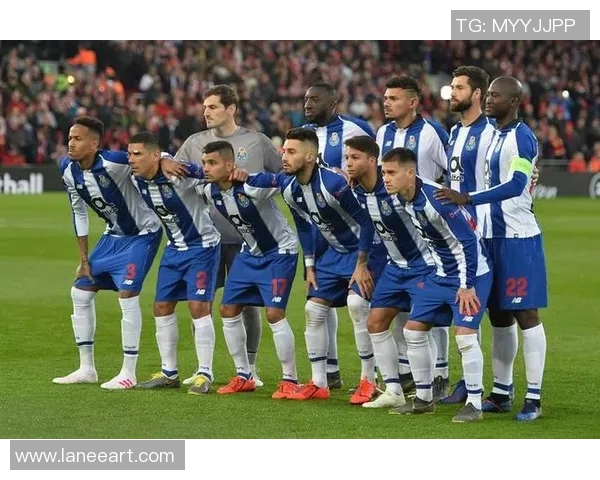 控制足球赛场风云的超级巨星解析他如何统治比赛成为世界之巅